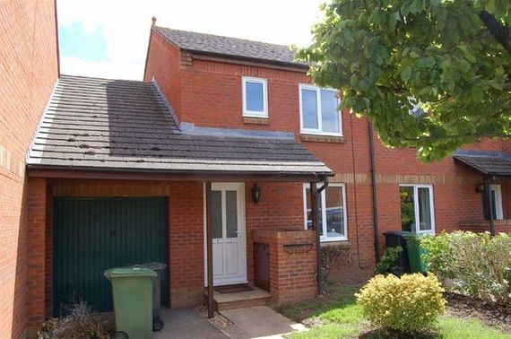 3 bedroom Property t...